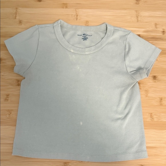 Brandy Melville One Size XS-Small Pale Green T-Shirt Tee Shirt - Picture 1 of 7